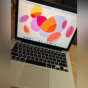 MacBook Pro 13 inch 2015 2.7 8 GB